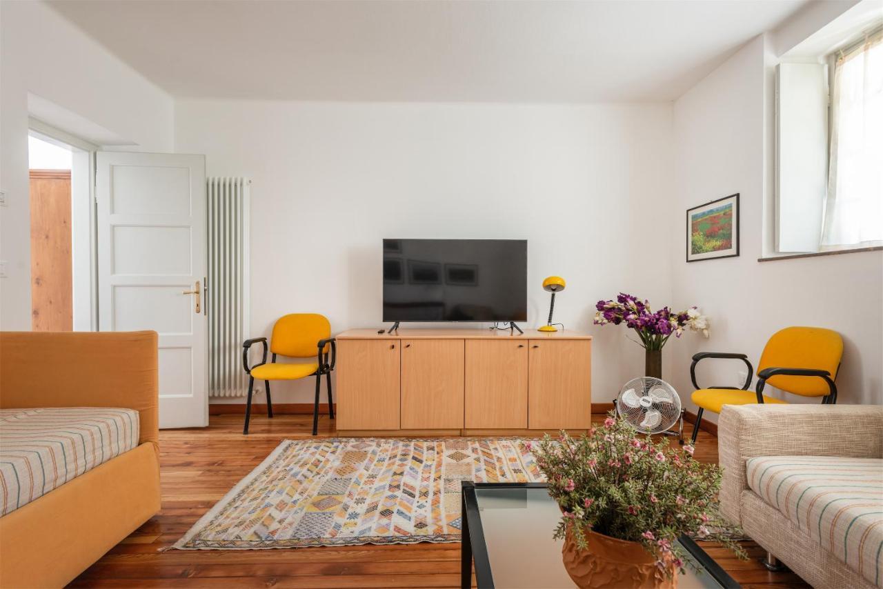 Casa Internazionale Leilighet Riva del Garda Eksteriør bilde