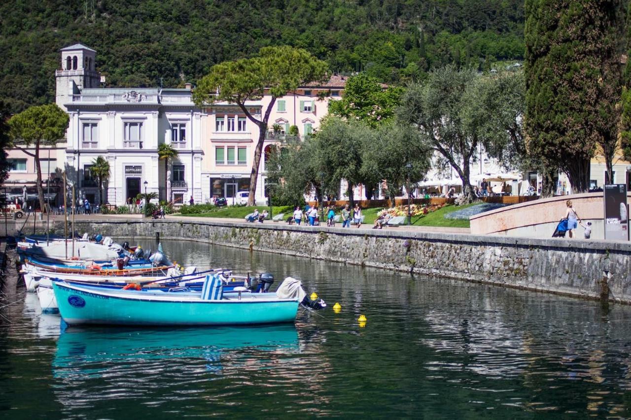 Casa Internazionale Leilighet Riva del Garda Eksteriør bilde